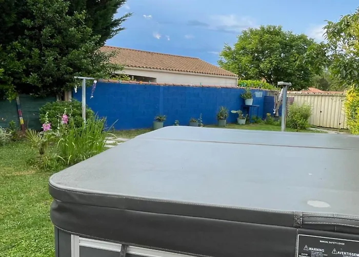Hébergement de vacances Maison Avec Jacuzzi Proche Des Plages Le Bernard